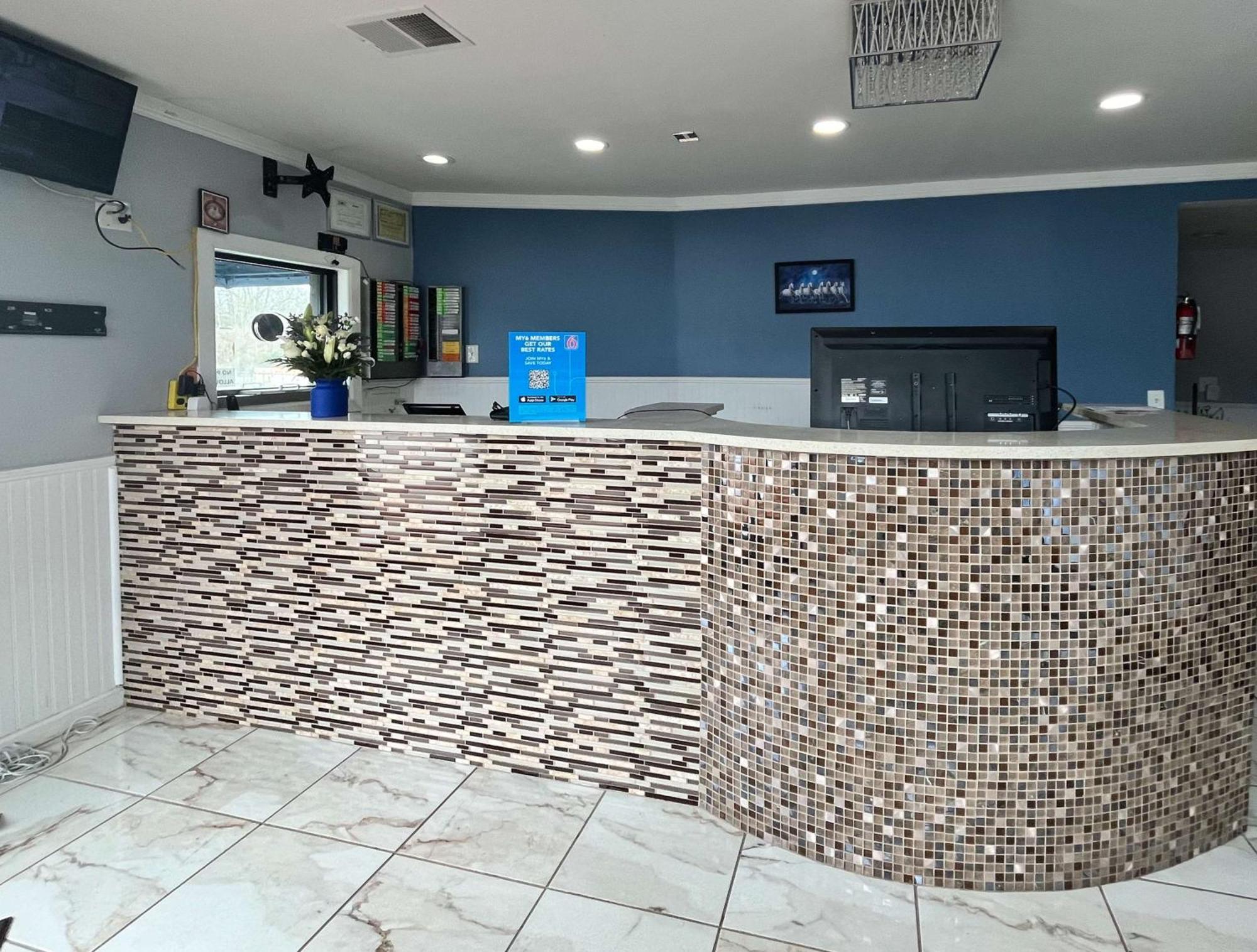 Motel 6 Spartanburg, Sc Northwest Business 85 ภายนอก รูปภาพ